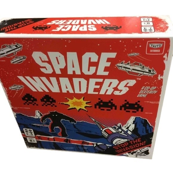 Space Invaders Board Game by Buffalo Games NWT - Picture 2 of 10